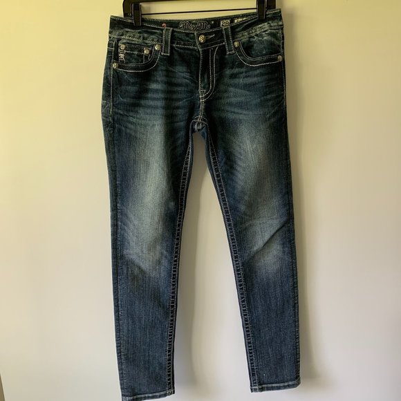Miss Me Embroidered Dark Wash Signature Skinny - Picture 1 of 5